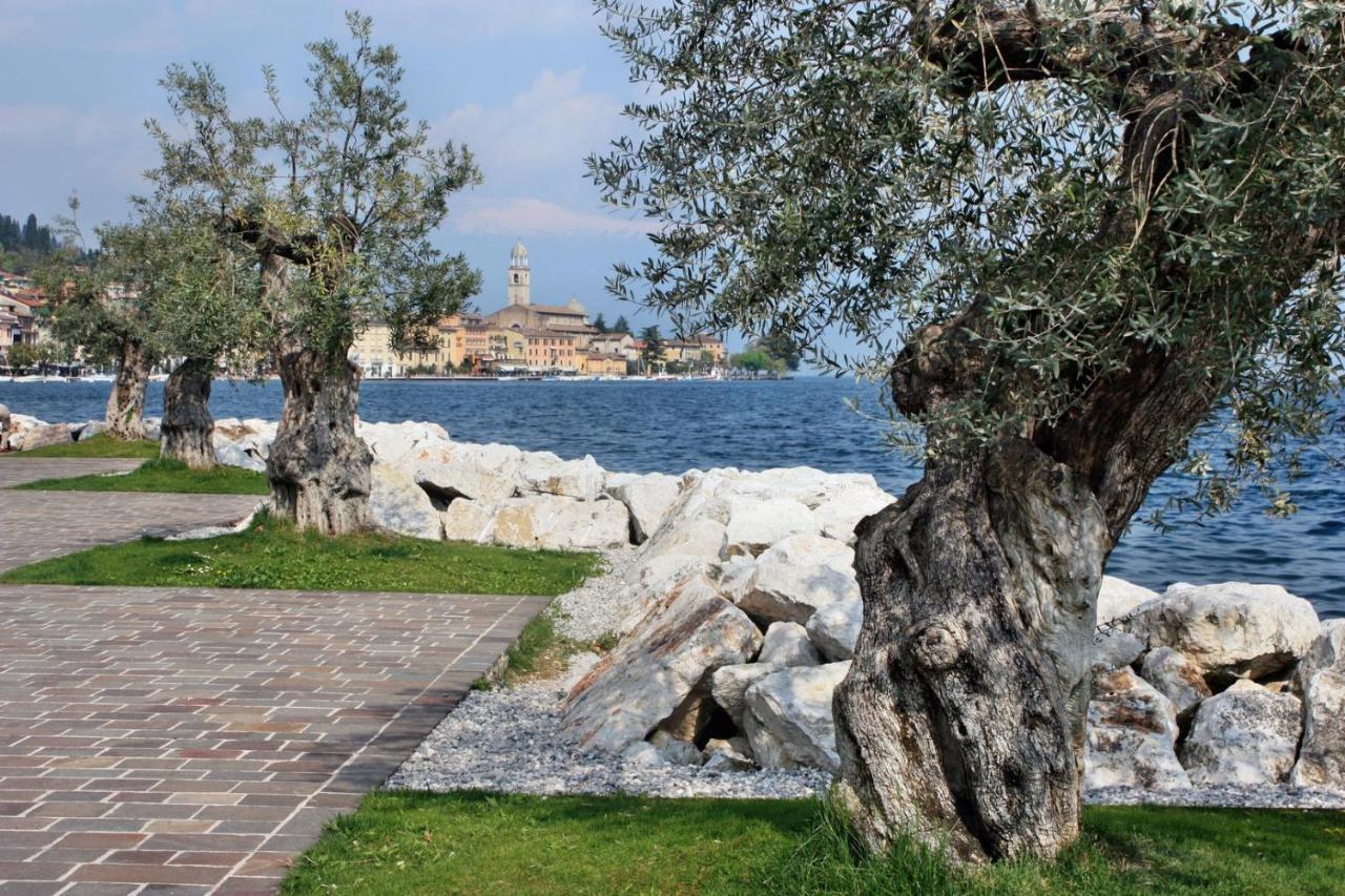 Casa Marsilva - Holiday Apartment With Roof Terrace, Near The Lake Toscolano Maderno Extérieur photo